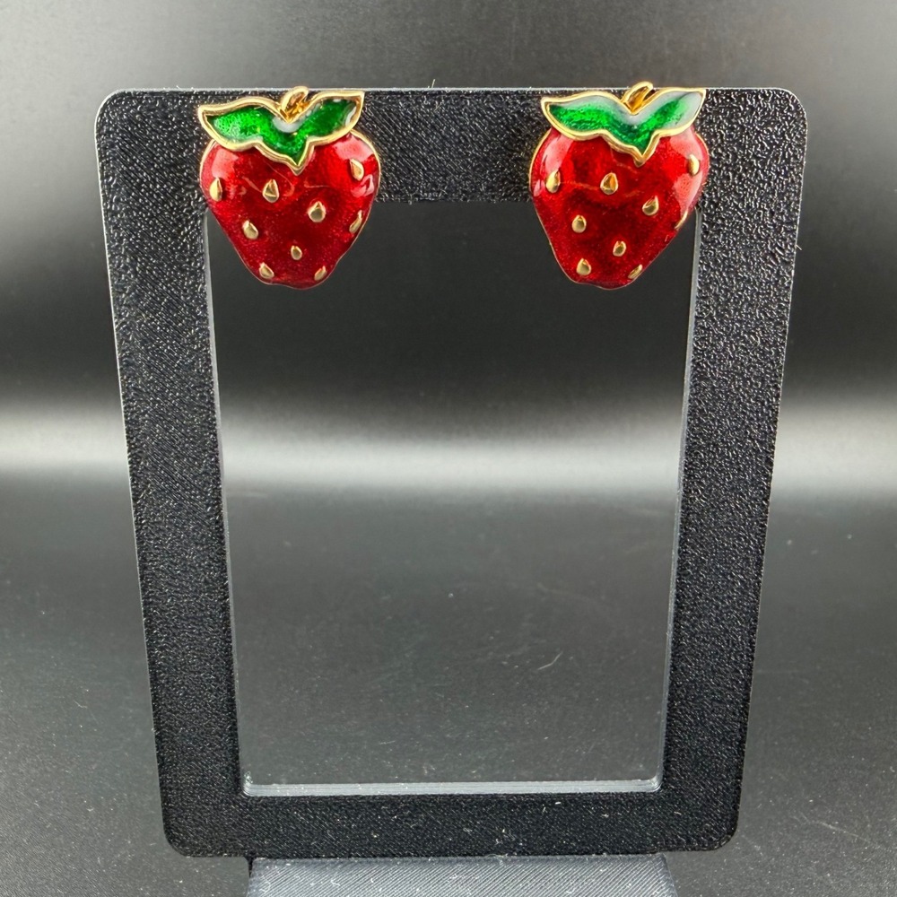 Strawberry Stud Earrings Red Green Enamel Gold Tone Fruit Whimsical Cottageore